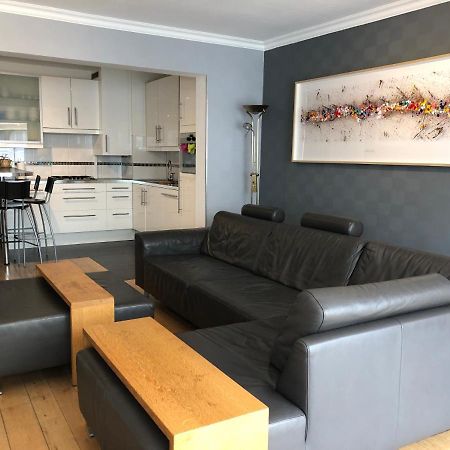 Modern Apartment At 2 Steps From Beach Oostende Exterior foto
