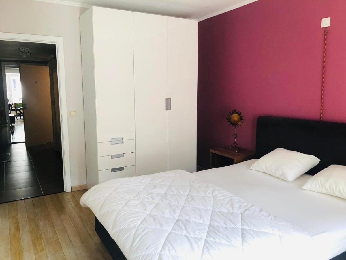 Modern Apartment At 2 Steps From Beach Oostende Exterior foto